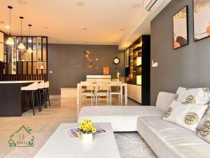 Căn hộ 3pn2wc khu Emerald Celadon City Aeon Mall