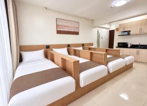 Island Breeze Family Retreat A-1010