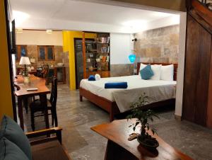 Cozy Private Garden Bungalow