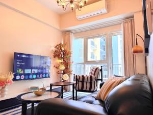 2 Bedroom Bayshore Near MOA Okada Solaire Airport NAIA 300MBPS