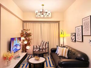 2 Bedroom Bayshore Near MOA Okada Solaire Airport NAIA 300MBPS