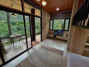 Cozzy Cabin Harmoni Ruang Rindu