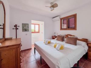 Agradable Casa Rural & piscina, Ca Na Venta
