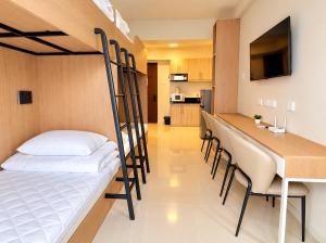 Ocean Breeze & Island Views, Panglao Condo C-1017