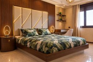 Résidence Charatan - Spacious Family Retreat 200m from Beach