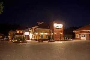 Pensjonat i Klub Jeździecki Michelin - Dobrzyń nad Wisłą