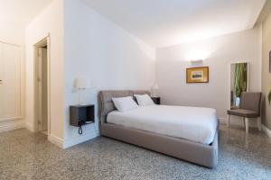 Lungomare Suites