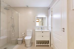 Granada 21 Double Suite with Terrace by Invalencia