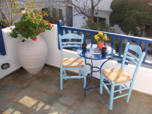 Boussetil Rooms Tinos Greece