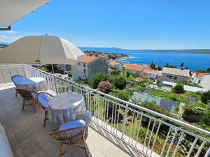 Apartment in Selce 5818