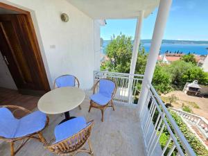 Apartment in Selce 5818