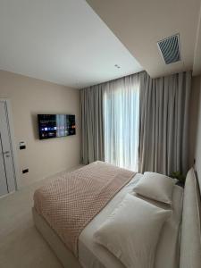 X Junior Villa