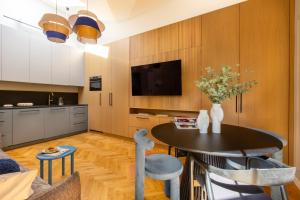 Contempo Apartament by Fragola