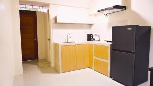 1 BR GenSan Hicban 3 Couple City Stay w Wifi