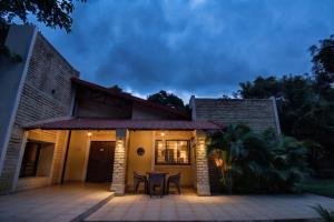 Tiki Farms - Polynesian Boutique Resort- Karjat