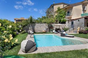 AMORE RENTALS - Villa Caruso