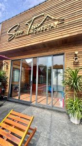 Sơn Trà Homestay - Bungalows Near Tho Quang Market