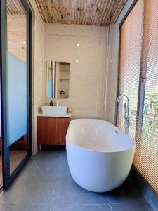 Sơn Trà Homestay - Bungalows Near Tho Quang Market