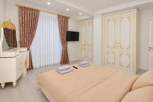 Coast Villa C Kemer Göynük Canyon with Resort Pool and sea view