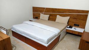SMJ International Hotel