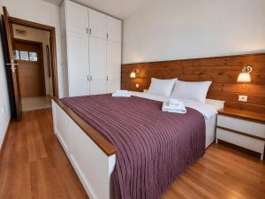 1-Bedroom Apartment 5 Min Walk to Gondola