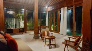 Maya Ubud Villa