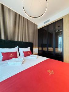 Luxury Glam Apartments near Clinics and MetroStation - parking