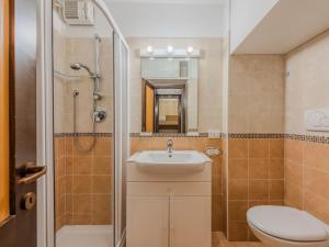Apartment Presanella by Interhome