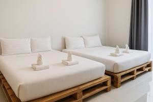 Phak Phing Hostel