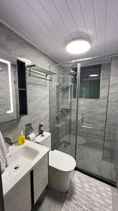 Alina Harbour is located along Kirichwa Road, off Argwings Kodhek Road, in Kilimani, Nairob