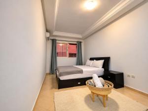 Appartement Unique bohéme au coeur de lHivernage