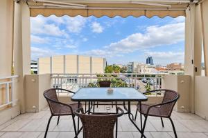 Niovis by Verde Apartments