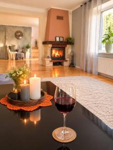Nordic Retreat-Villa with Sauna and Hot Tub