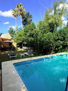 CASA QUINTA CON PILETA A 20m DE LUJAN