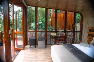 Fahaoa Ecolodge