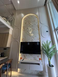 Urban Nest by Aura stayz