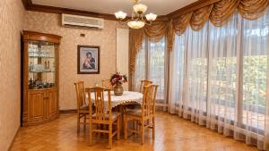 Private Room with Private Bathroom & Balcony in Elegant Villa Gjelaj