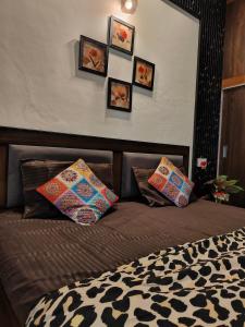 2BHK Ground Floor Family Friends Couple Friendly