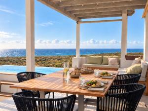 Casa del Mar - Luxury Seaside Villa