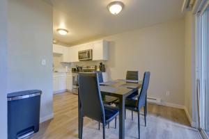 3 Mi to Olympia! Apt w Shared Laundry