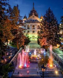Maison Rezidence, Hlavna ulica