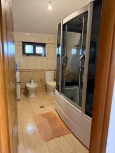 Villa privata vicina al mare per vacanze di gruppo - Gjiri i Lalezit