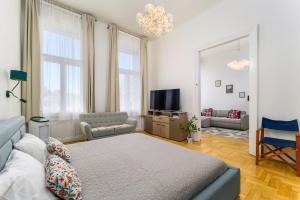 Le Jardin Buda - near Buda Castle