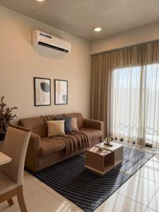 Apartamento Top de 2 Habitaciones completamente equipado con Parking en Edificio Zuba 11