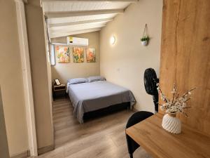 Hospedaje cerca a Provenza en el Poblado - MAN301 By Roots Rentals