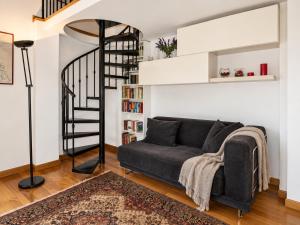 San Giovanni prestige flat by RHR