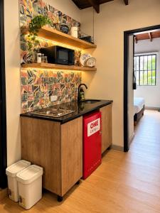 Renta apartamento en Medellín -ONE201 By Roots Rentals