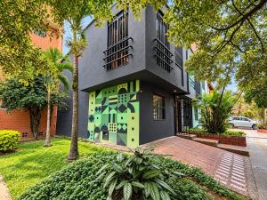 Renta apartamento en Medellín -ONE201 By Roots Rentals