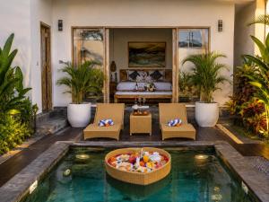 Villa Rosavelle by Buktiyasa International