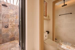 MB Villa 3BR Private Pool and Jacuzzi by the Beach